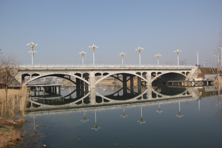 ��h���(y��ng)��